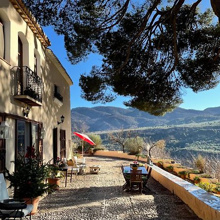 Cortijo El Pino Retreat Acomodação com café da manhã Albuñuelas Exterior foto