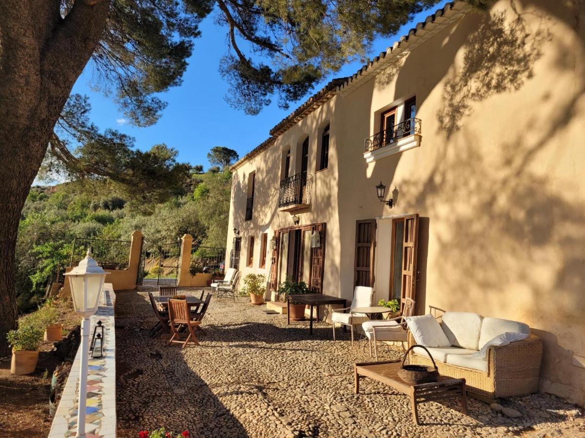 Cortijo El Pino Retreat Acomodação com café da manhã Albuñuelas Exterior foto