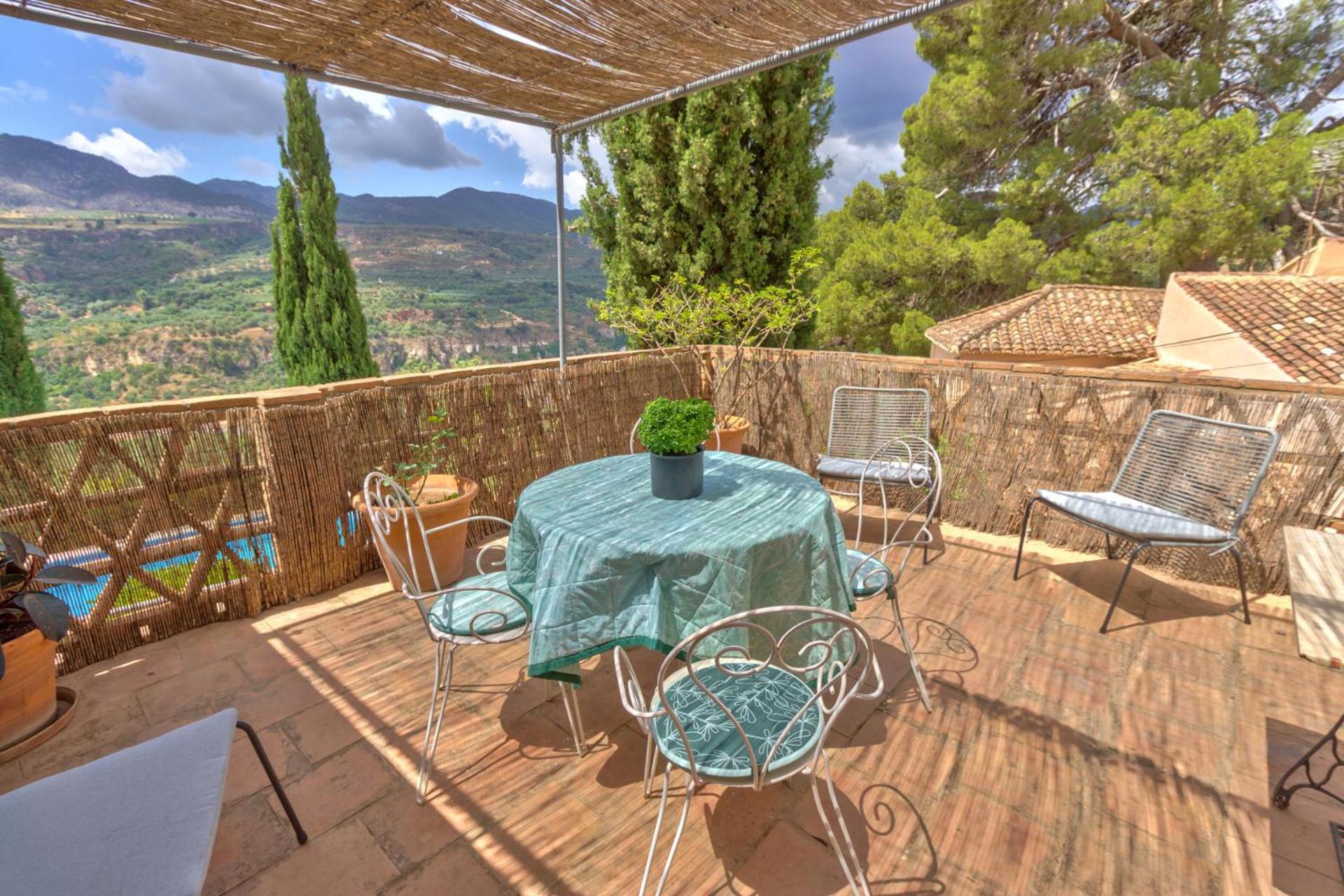 Cortijo El Pino Retreat Acomodação com café da manhã Albuñuelas Exterior foto